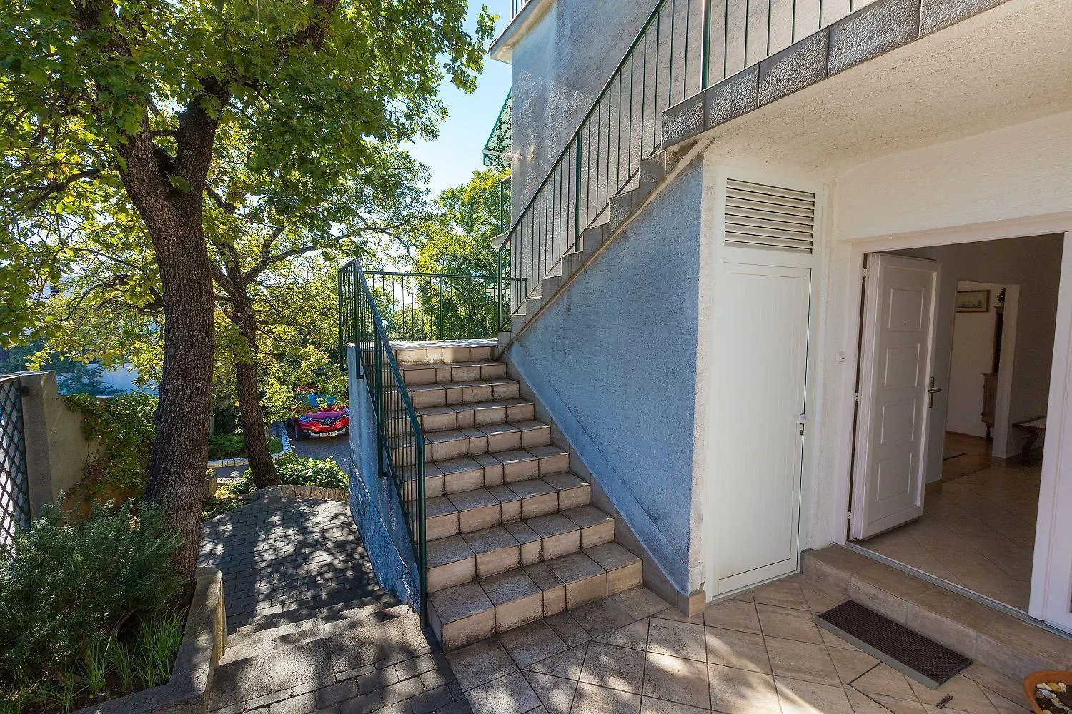 קריקווניצה Idyllisches Apartment Nur 250 Meter Zum Strand Mit Meerblick, Privater Terrasse, Privatparkplatz
