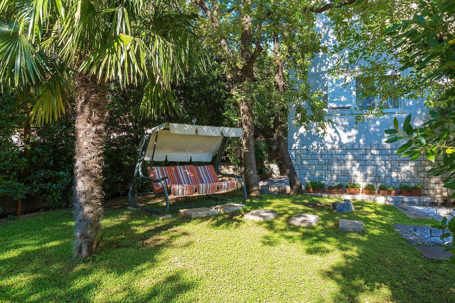 קריקווניצה Idyllisches Apartment Nur 250 Meter Zum Strand Mit Meerblick, Privater Terrasse, Privatparkplatz